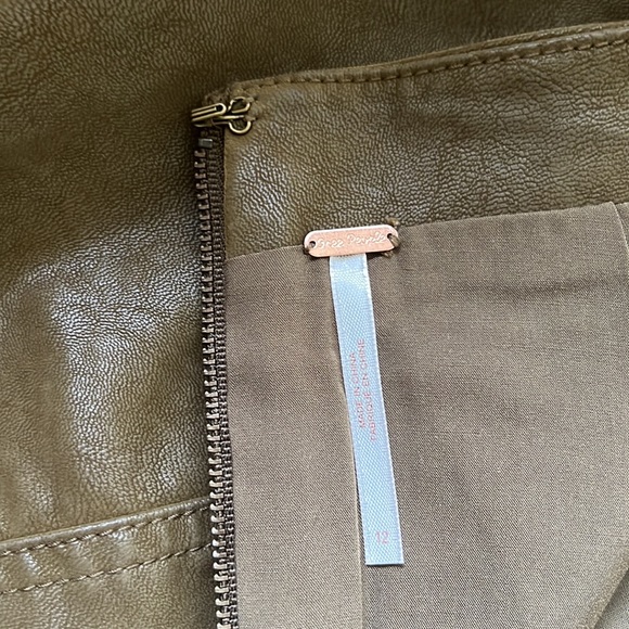 Free People Mini Skirt Never Worn - Picture 2 of 5